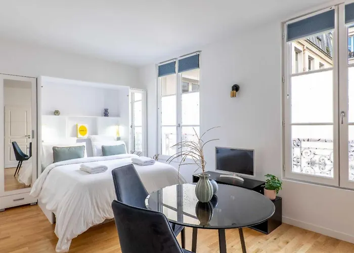 Superb Flat - Heart Of Marais - דירה